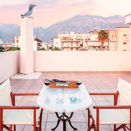 Spacious Urban Haven-Family Home, Perfect Location Kalamata Exterior foto
