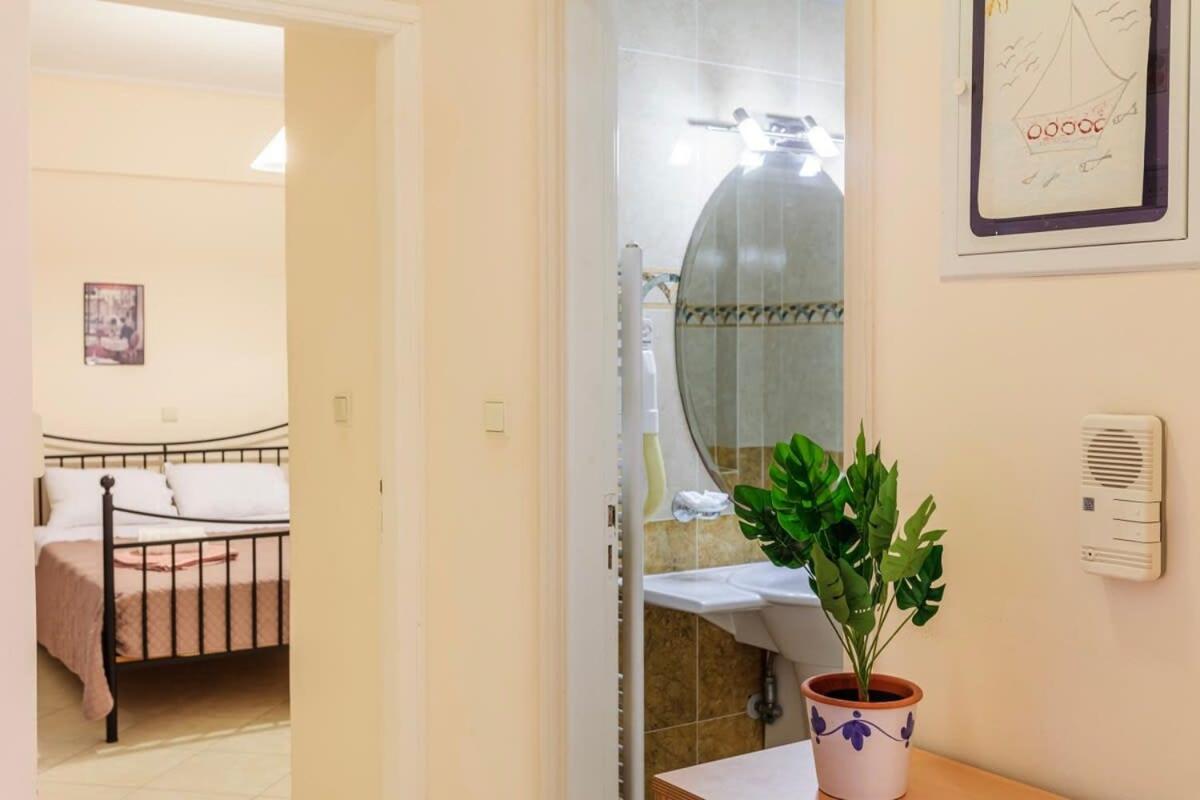Spacious Urban Haven-Family Home, Perfect Location Kalamata Exterior foto