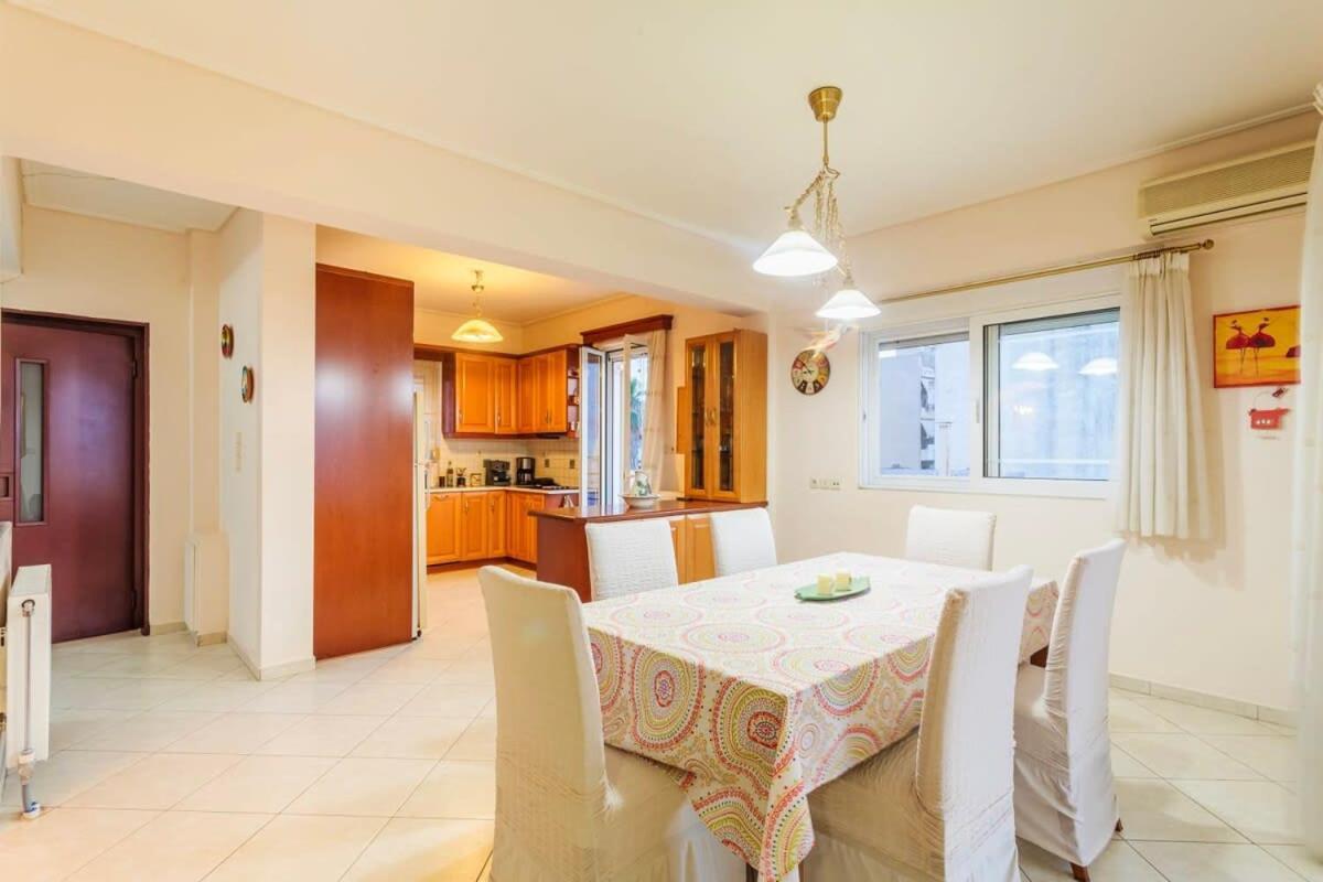 Spacious Urban Haven-Family Home, Perfect Location Kalamata Exterior foto